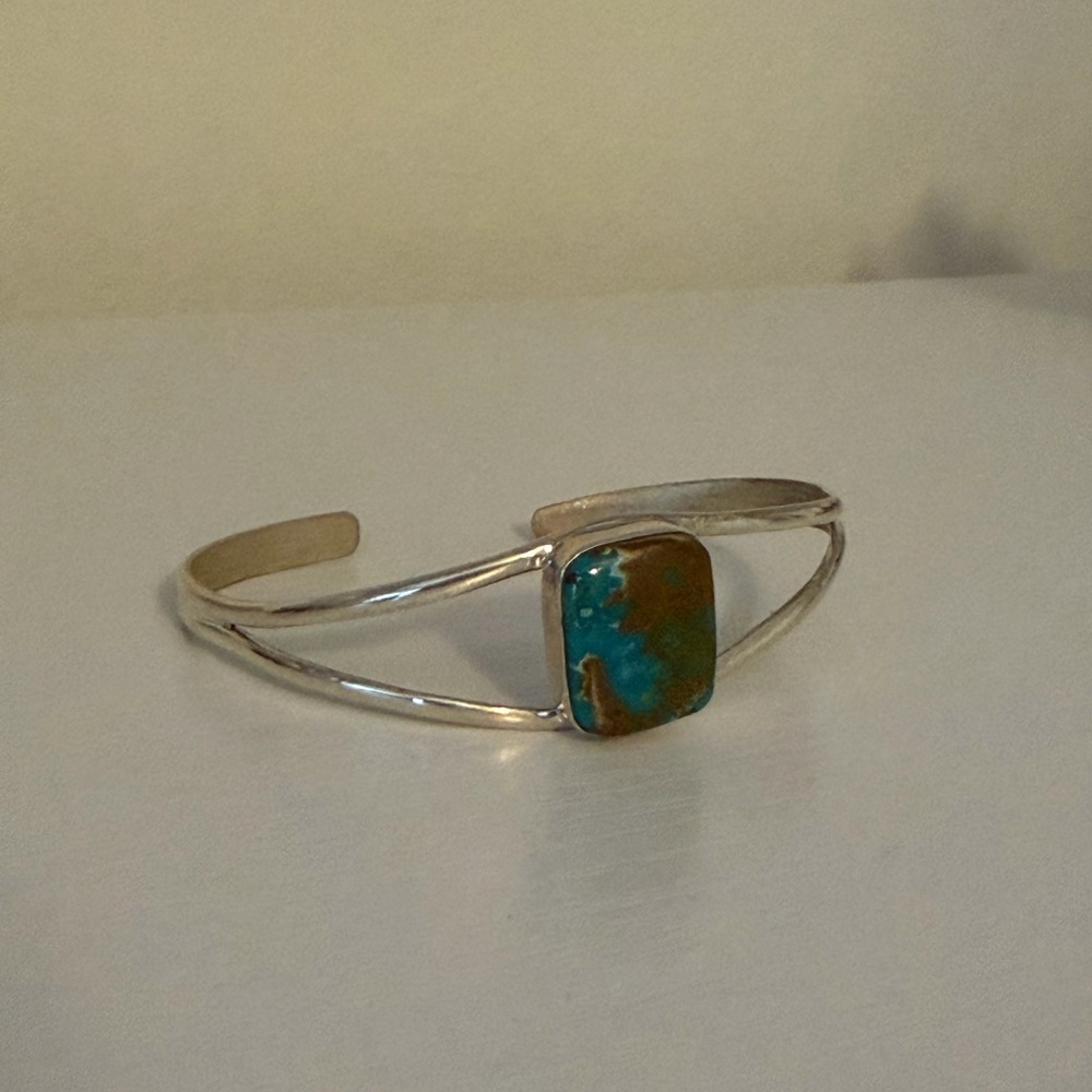 Turquoise & Sterling Silver Cuff